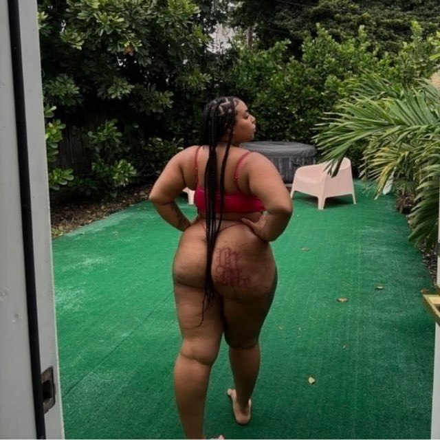 Hizmetime hoş geldiniz Kondomsuz emme ve ağızla cinsel ilişki 🍆. 👉 Meme öpücüğü 💋 😘Fransa öpücüğü 😘. Pusuyu yalama 👅 🌊…